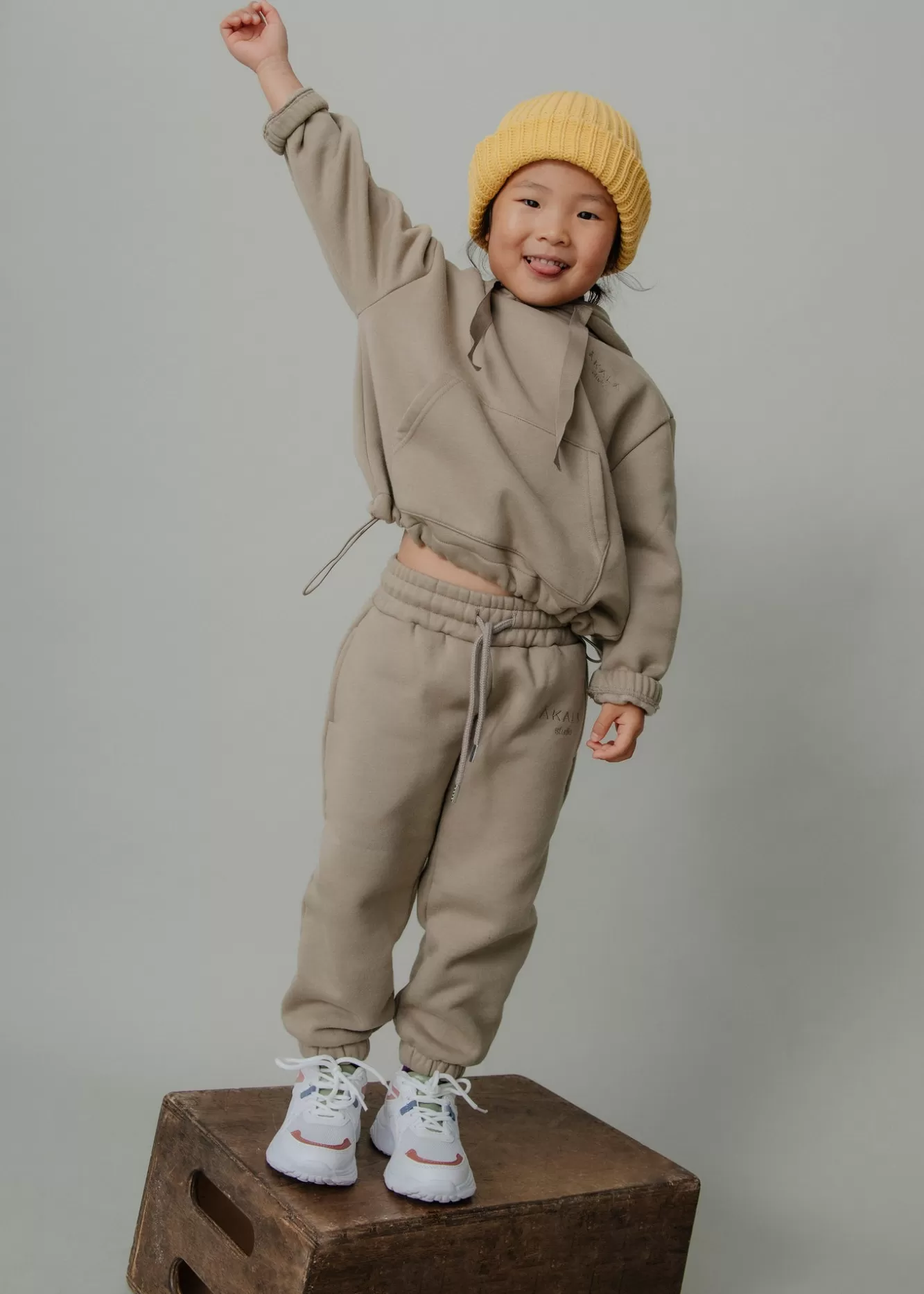 The Akala Studio Sand Pants Girl Flash Sale
