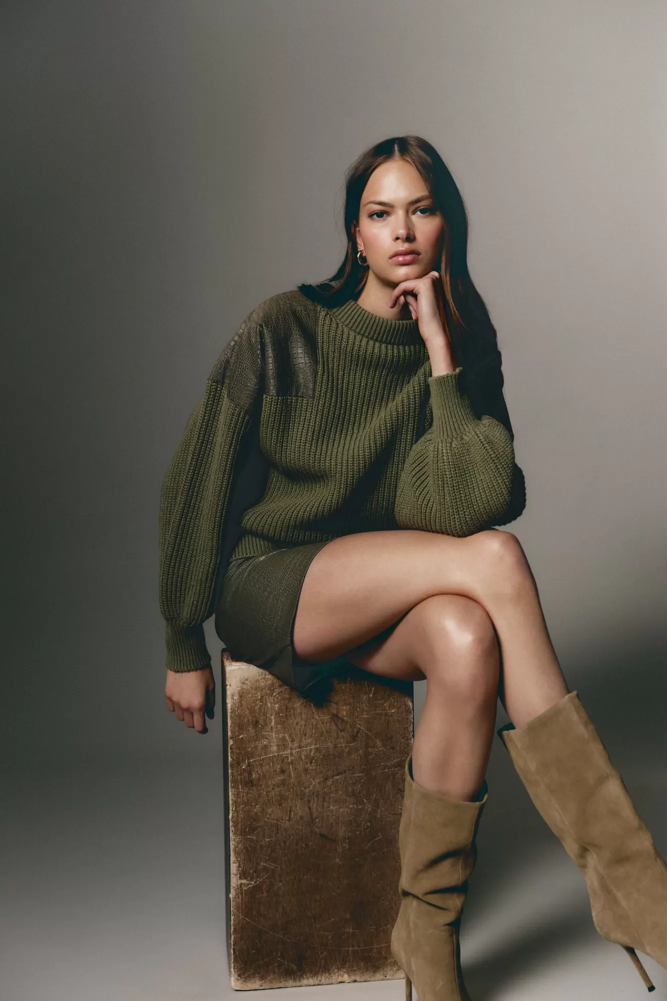 The Akala Studio Valentina Pullover Flash Sale